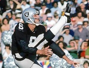 Legendary NFL punter Ray Guy will sign autographs Saturday in Wildwood.