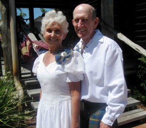 Ann and  Cal Lloyd of Marcille Wallis and Friends entertained with lively dance.