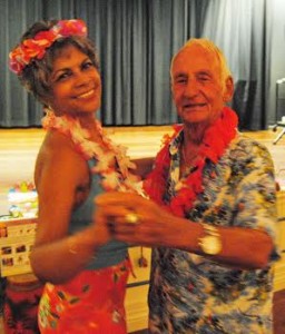 Villagers Eva and Peter Grell were in their glory dancing to Hawaiian music with German lyrics.