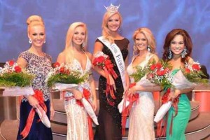 Leesburg's Elizabeth Fechtel, center, is shown as the winner of the Miss Florida pageant. The newly declared winner, Victoria Cowen, is second from the left.