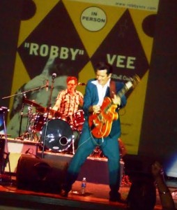 Robby Vee performs Monday evening at Savannah Center.