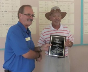 Ron Russo was the men's gross winner. Facilities manager Kim Lee made the presentation.