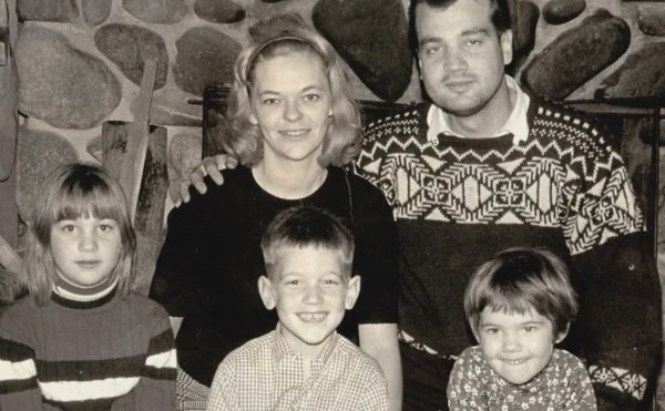 Gary and Sharon Morse with their young children. 