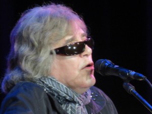 Jose Feliciano on stage at Savannah Center.