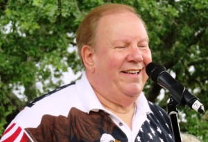 Roy Bill sings with Vinyl Recall.