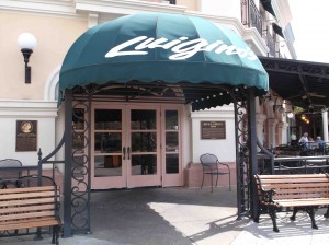 Luigino's restaurant in Spanish Springs Town Square has closed its doors.