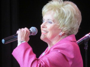 Margo Smith concert raises more than $11,000