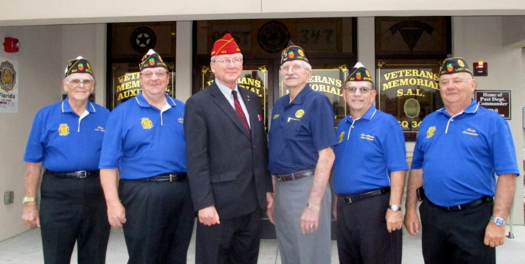 Former Post 347 commanders in attendance with National Commander Barnett. From left, Bob Johnson, Mike Seidel, Phil Hearlson, Tom Murphy and current commander Terry Briggs.