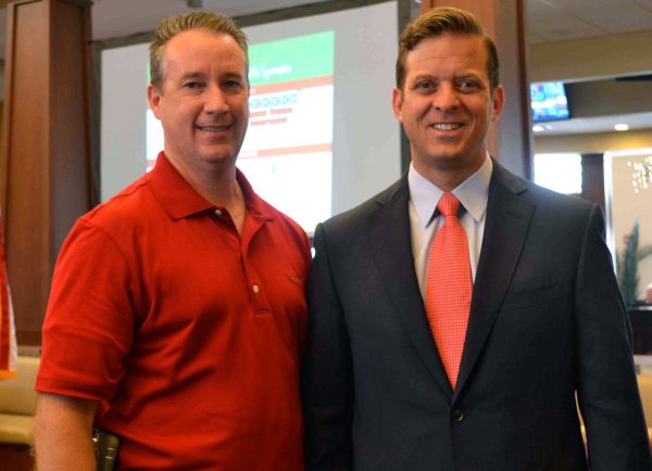 Chamber President Bill Keen, left, and Lt. Gov. Carlos Lopez-Cantera.