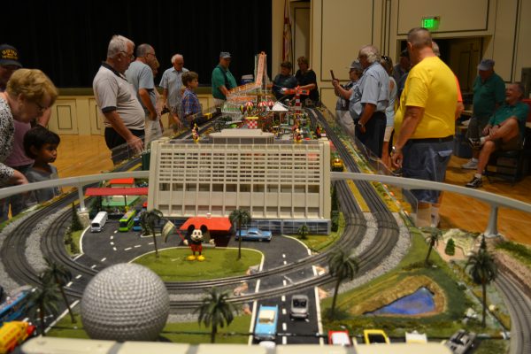 The O-Guage layout on display a Savannah Center.