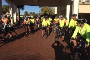 Tandem cyclists prepare to leave the Waterfront Inn.