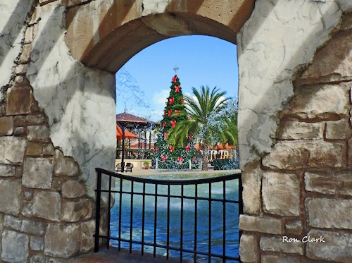 Christmas tree in Spanish Springs Town Square in The Villages