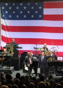 Paul Anka paid tribute to veterans singing the theme from the movie The Longest Day.