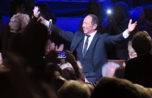 Paul Anka wowed fans by getting up close and personal.