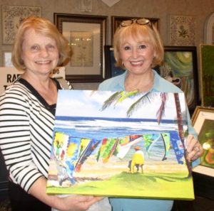 La Reynalda resident purchased a painting and then had the opportunity to meet the artist Ellen Staab because Staab was volunteering at the sale.