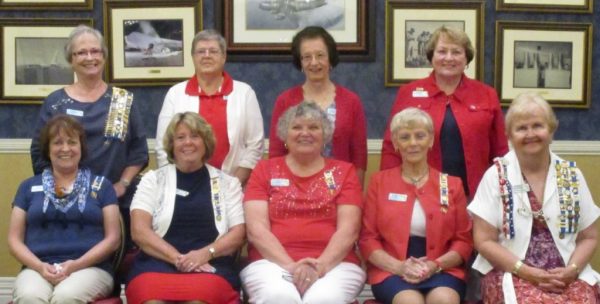 New Officers in front, from left: Trish Waldemayer, Jeanne Farre, Claudia Jacques, Mabe Fink and Sherry Hudson. Back Row: Diane Clemmons, Susan O’Dell, Barbara Byers and Sandra Purcell.