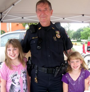 Neighbors, law enforcement unite at National Night Out - Villages-News.com