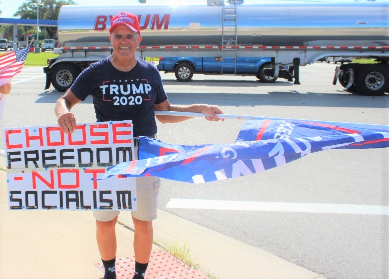 Horns blare during Villagers for Trump rally at busy Wildwood ...