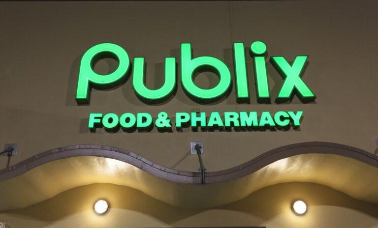 Publix Food and Pharmacy Store