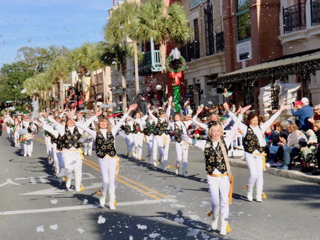 The Villages Christmas Parade brings big crowd to Spanish Springs