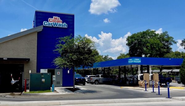 The Mr. Clean Car Wash on U.S. 301 in Oxford