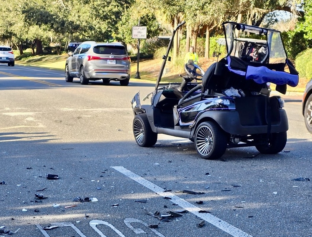 92-year-old Villager seriously injured in golf cart crash on Morse Boulevard