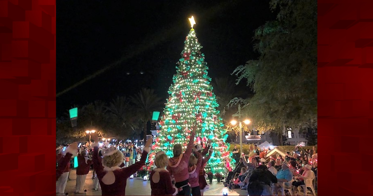 Villagers Pack Lake Sumter Landing For Second Christmas Tree Lighting Event Villages